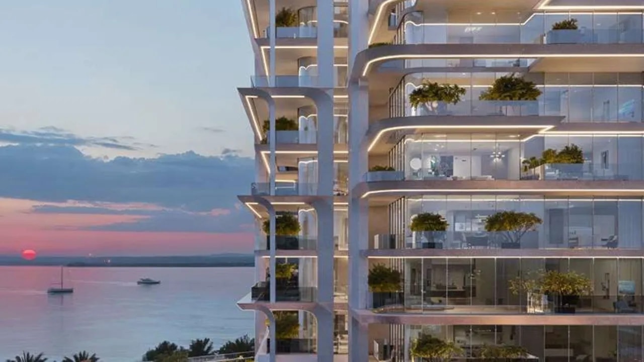 Luxury Waterfront Apartments at ELLE Residences – view