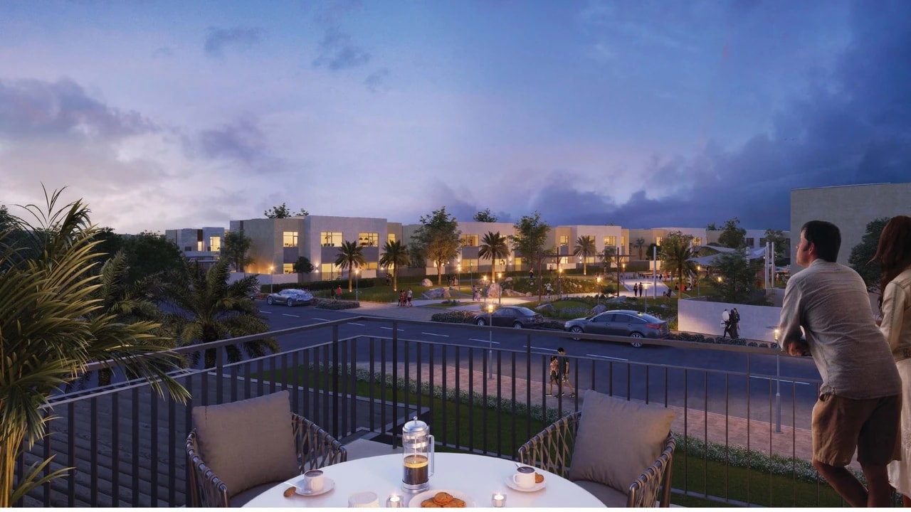 Urbana 3 – Modern Golf Townhouses in Dubai South – view